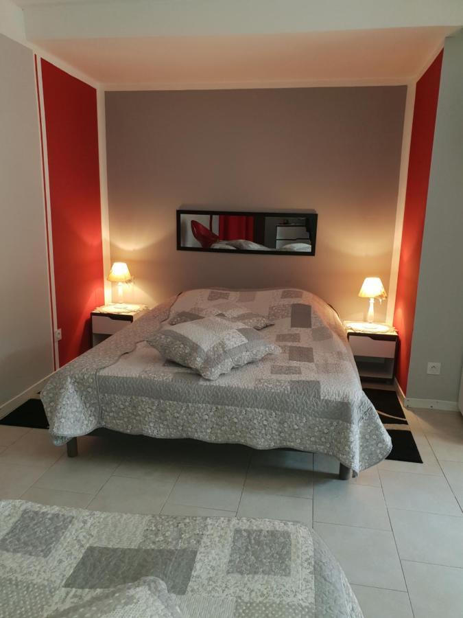 Jolie Appartement, L'Enclave Des Secrets L'Isle-sur-la-Sorgue Bagian luar foto